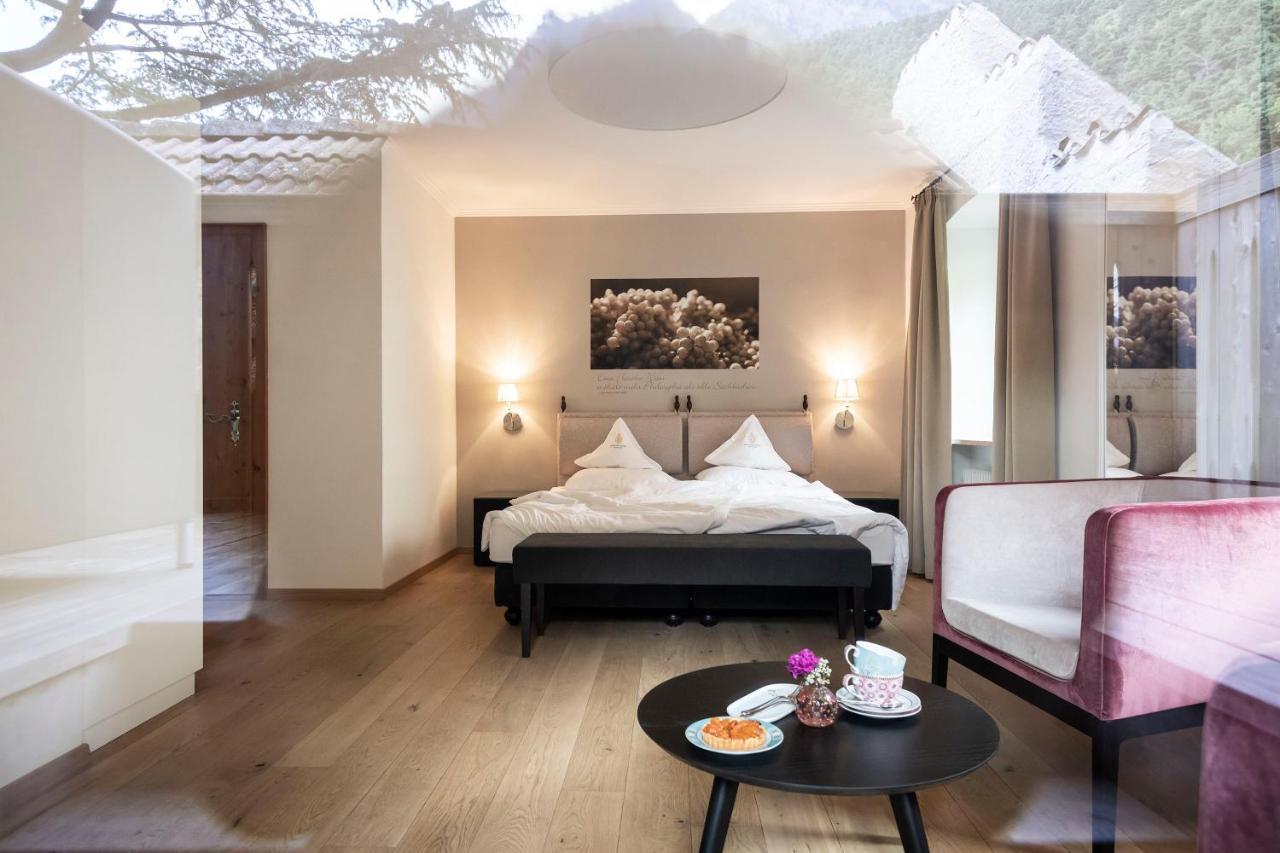 Schloss Plars Wine & 4* Lagundo
